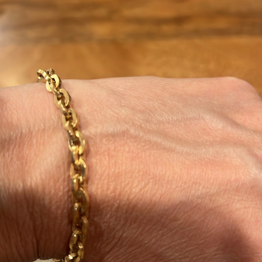 Chain Link Gold Filled Bracelet 7 inches